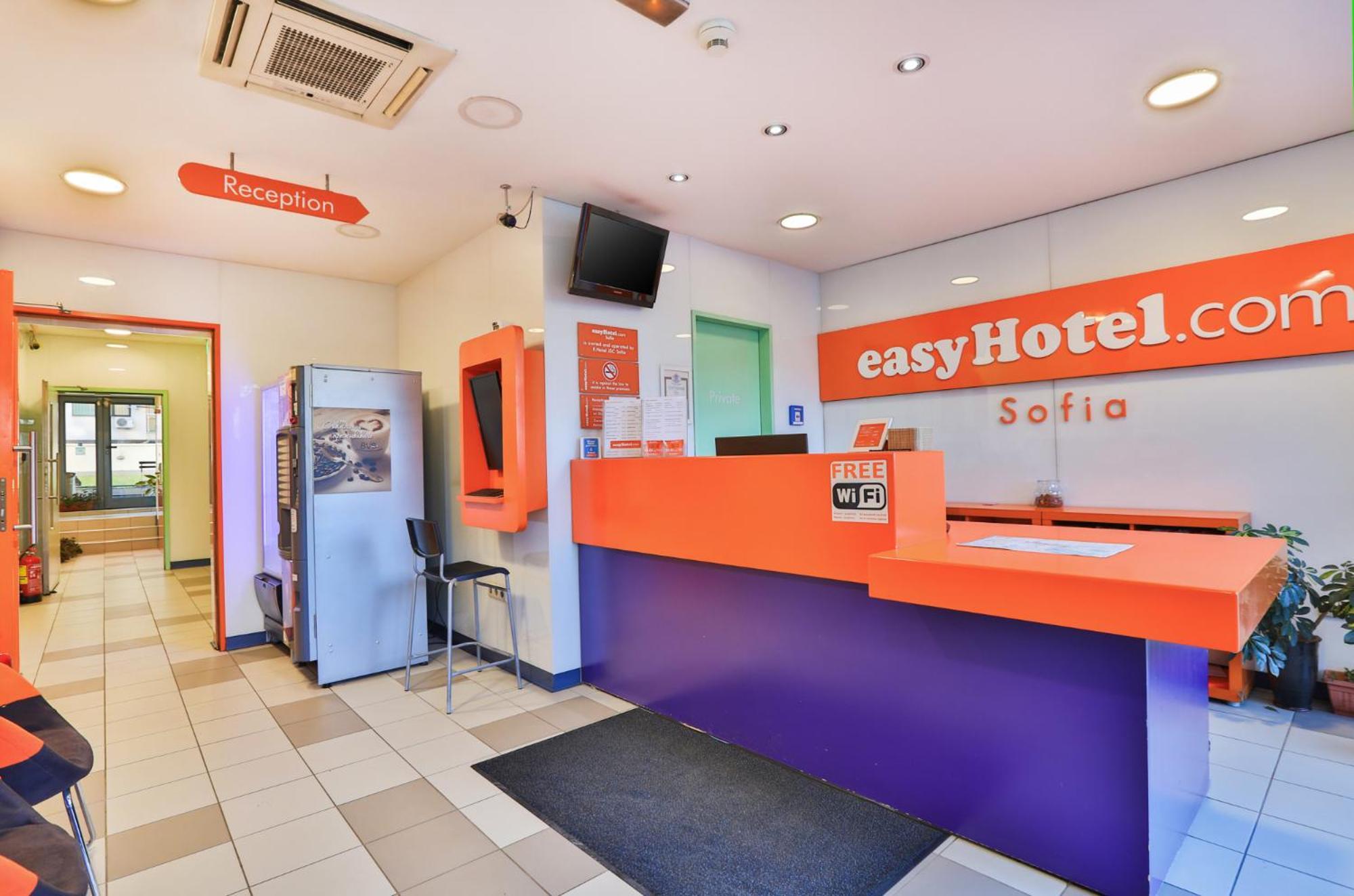 Easyhotel Sofia Exterior photo