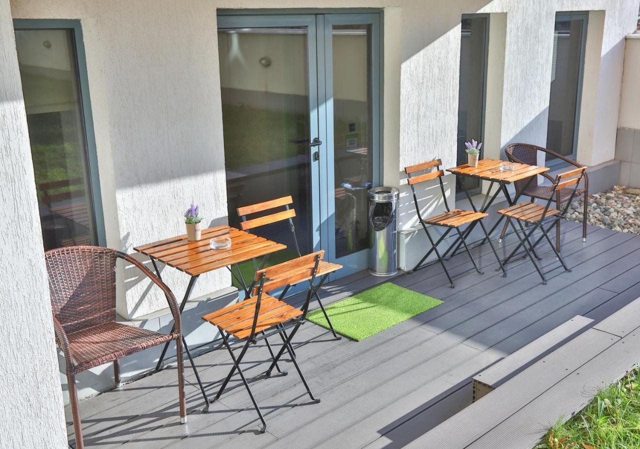Easyhotel Sofia Exterior photo